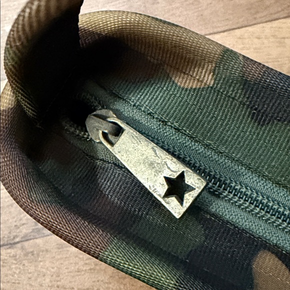 Harvey’s Seatbelt Bag Camouflage Print Shoulder Bag Army Brat Camo Originals Lux - Picture 6 of 16